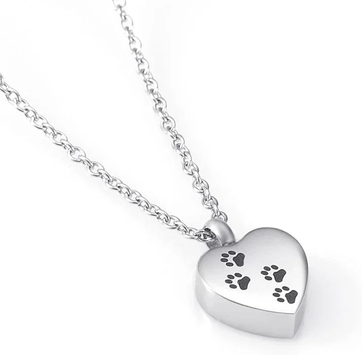 Ashanger | Pawprints