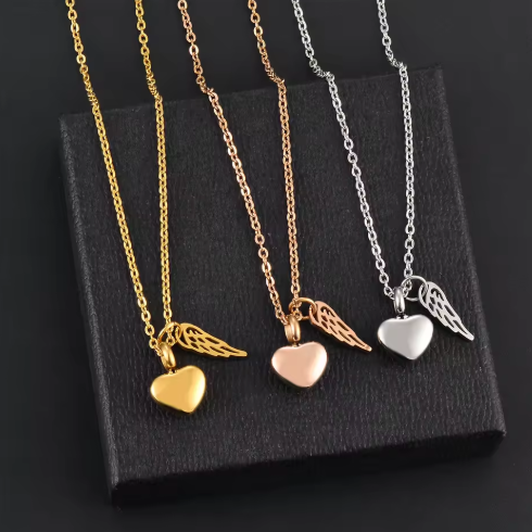 Ashanger | Hart met vleugel